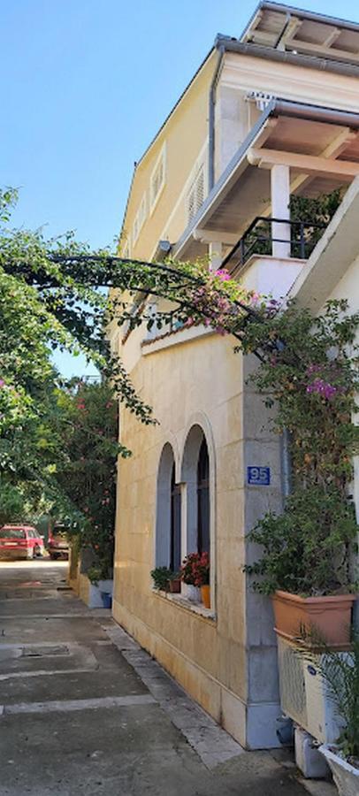 Rooms And Apartments Palma B&B Медулин Екстер'єр фото
