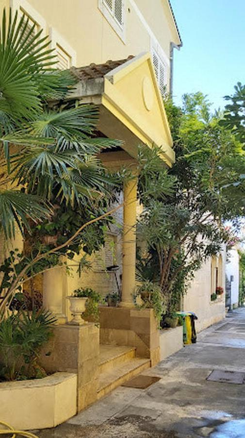 Rooms And Apartments Palma B&B Медулин Екстер'єр фото